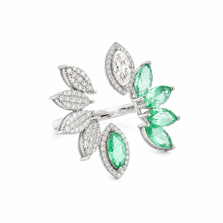 Anel Navetes Illusion com Esmeraldas e Diamantes