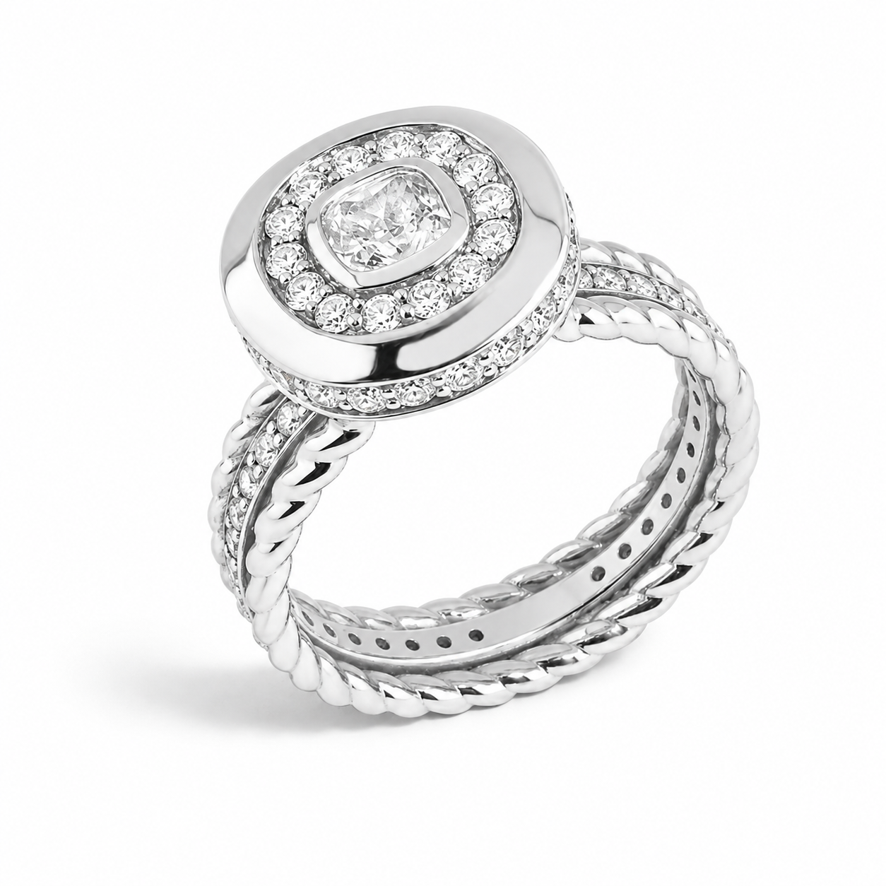 Anel Diamante Cushion com Aro Trançado
