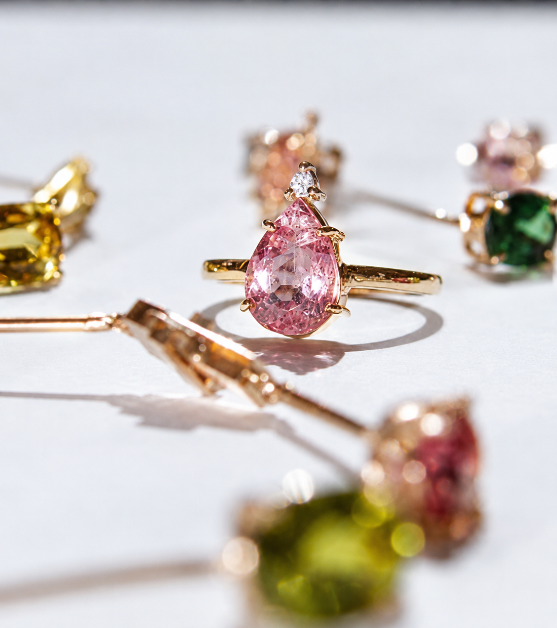 Anel Turmalina Rosa Gota com Diamante