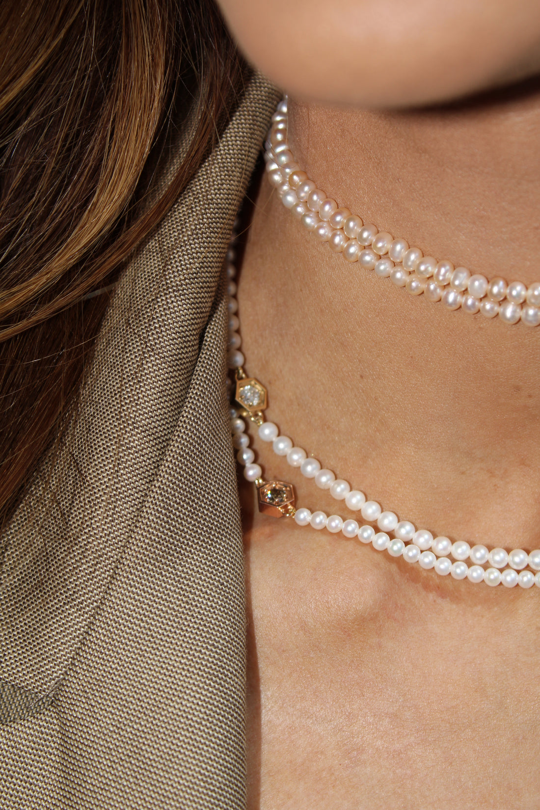 Choker Perolas Colmeia Diamante Branco 30 Pontos