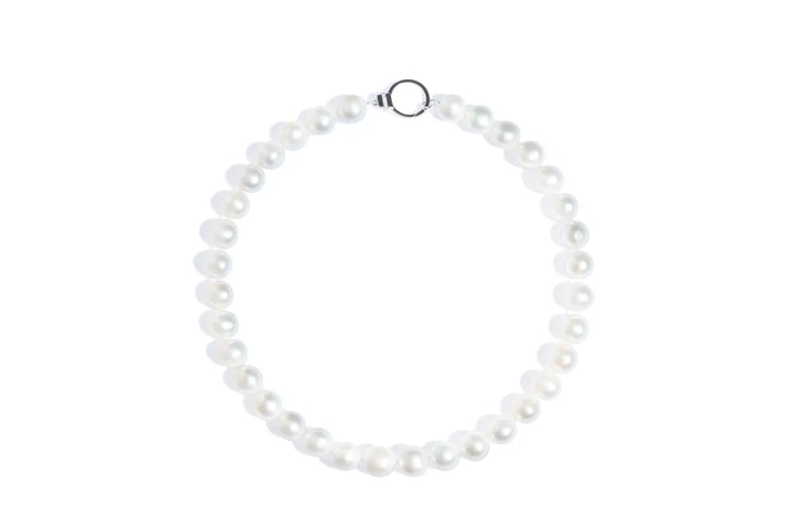 Colar Perolas Grandes com Diamantes No Fecho