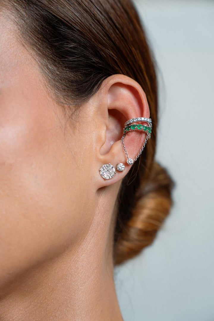 Piercing com Esmeralda e Diamante Branco Pendurado