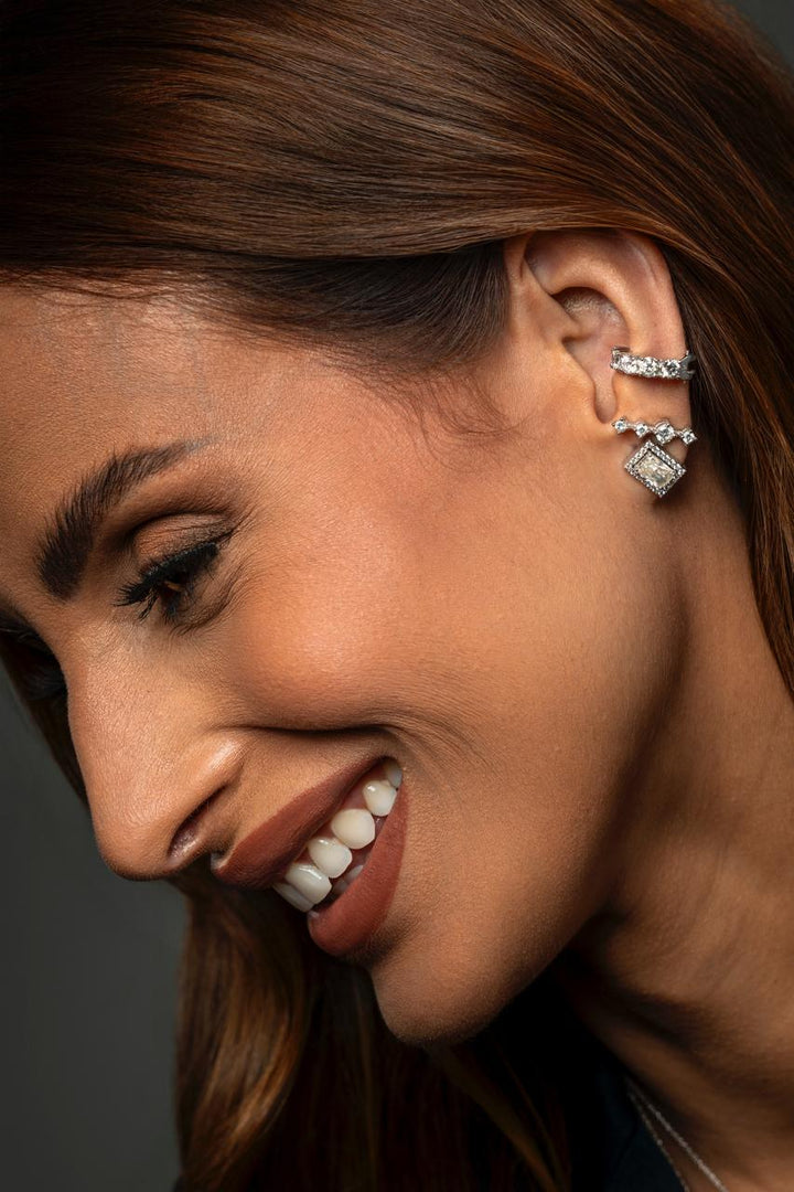 Piercing com Diamantes Brancos