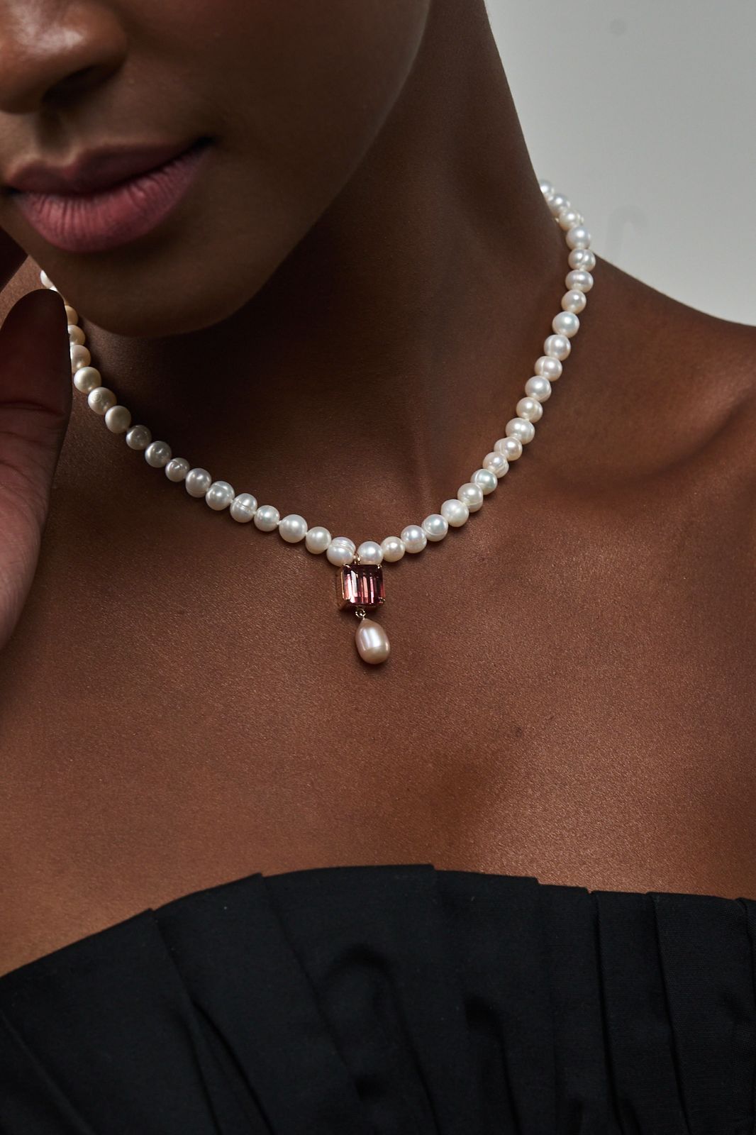 Colar Pérola com Turmalina Rosa e Pérola Gota